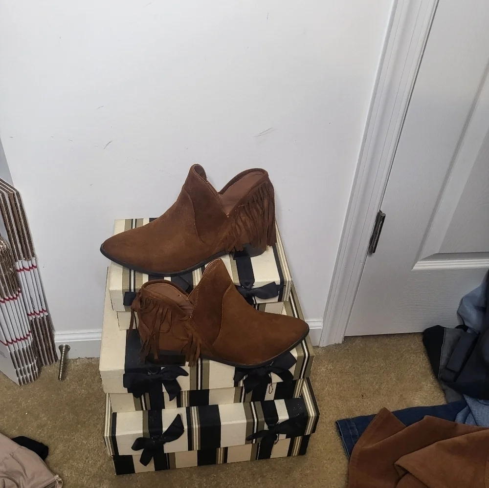 Justfab Maureen brown fringe ankle boots